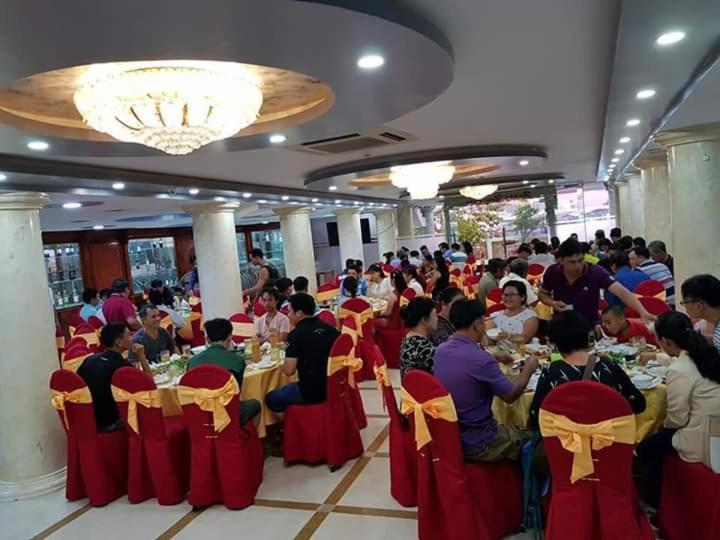 Khach San Long Ty Hotel Cà Mau Екстериор снимка